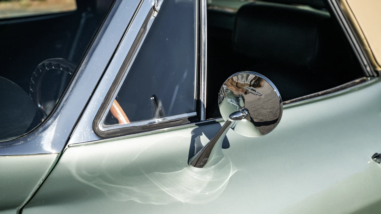 1966 Chevrolet Corvette C2 - Image 30 of 31