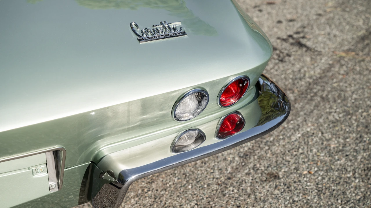 1966 Chevrolet Corvette C2 - Image 29 of 31