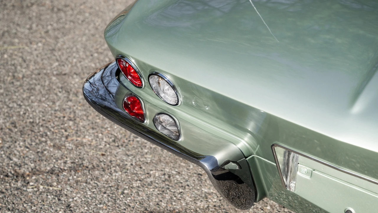 1966 Chevrolet Corvette C2 - Image 28 of 31