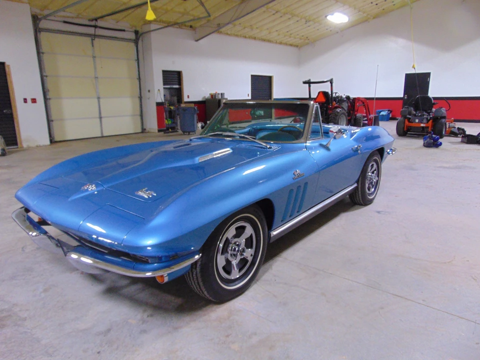 1966 Chevrolet Corvette C2 - Image 16 of 31