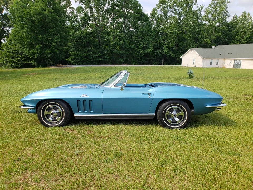 1966 Chevrolet Corvette C2 - Image 8 of 31