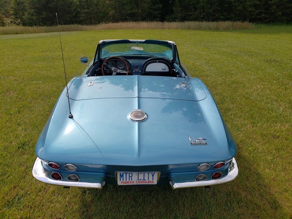 1966 Chevrolet Corvette C2 - Image 7 of 31