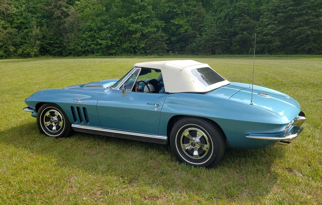 1966 Chevrolet Corvette C2 - Image 12 of 31