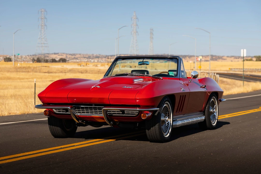 1966 Chevrolet Corvette C2 - Image 3 of 31