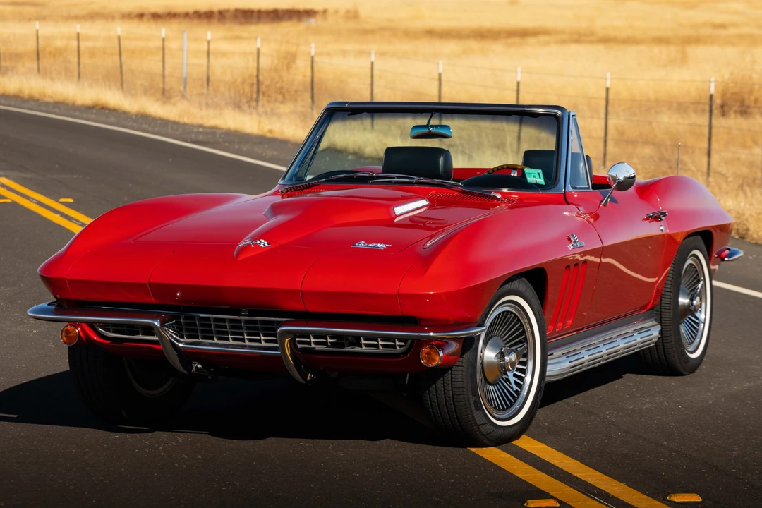 1966 Chevrolet Corvette C2 - Image 11 of 31