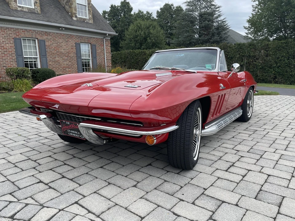 1966 Chevrolet Corvette C2 - Image 3 of 31