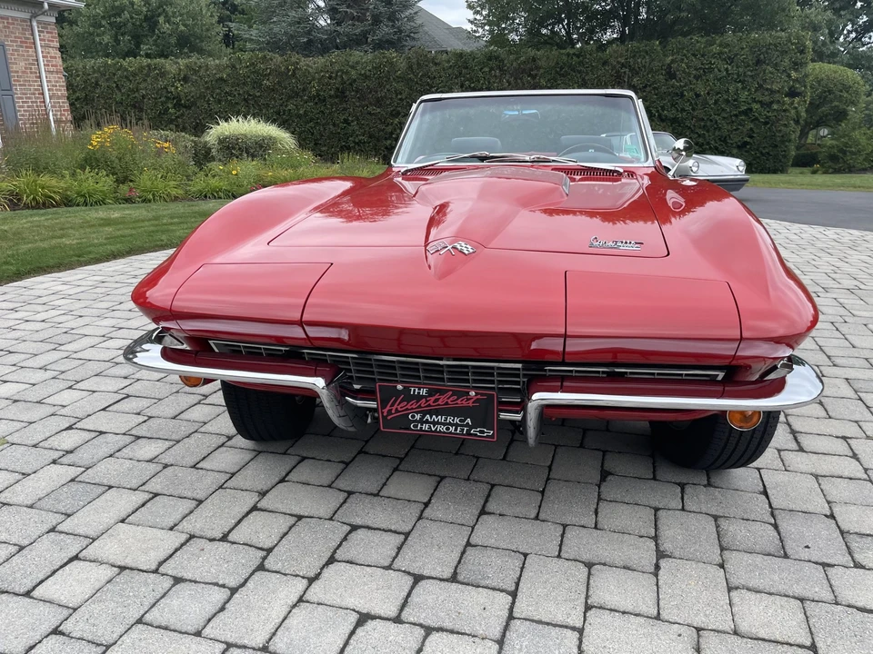 1966 Chevrolet Corvette C2 - Image 19 of 31