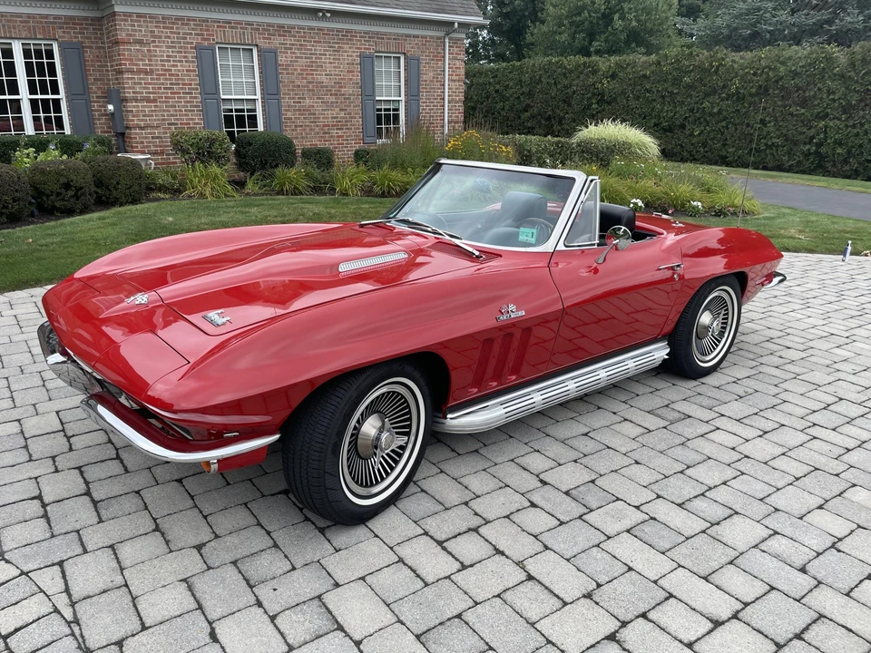 1966 Chevrolet Corvette C2 - Image 4 of 31