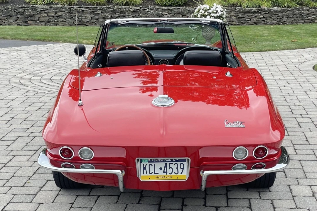 1966 Chevrolet Corvette C2 - Image 8 of 31
