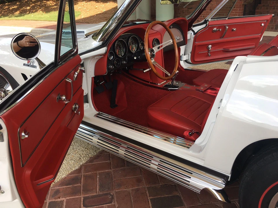 1966 Chevrolet Corvette C2 - Image 27 of 31