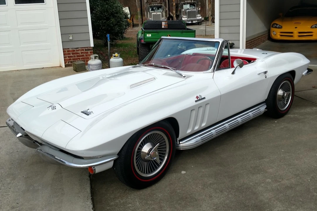1966 Chevrolet Corvette C2 - Image 9 of 31