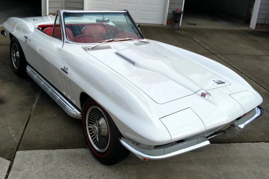 1966 Chevrolet Corvette C2 - Image 4 of 31