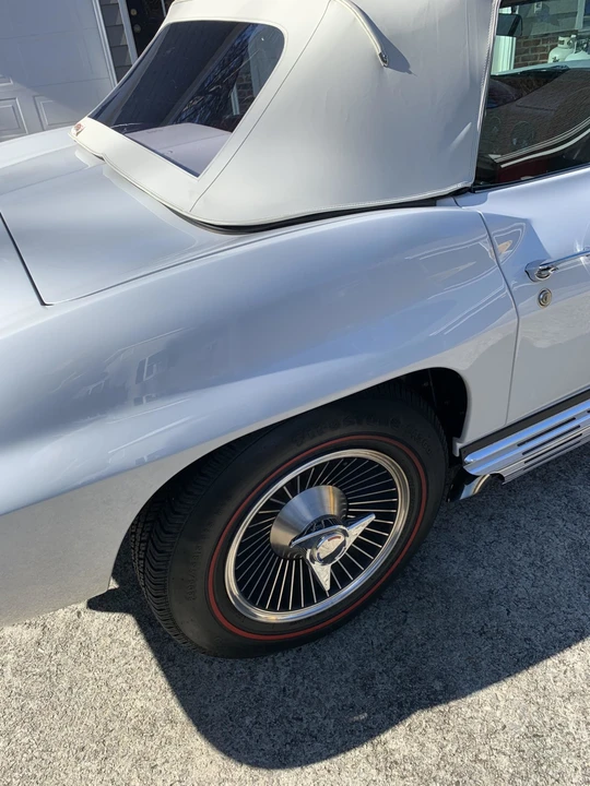 1966 Chevrolet Corvette C2 - Image 17 of 31