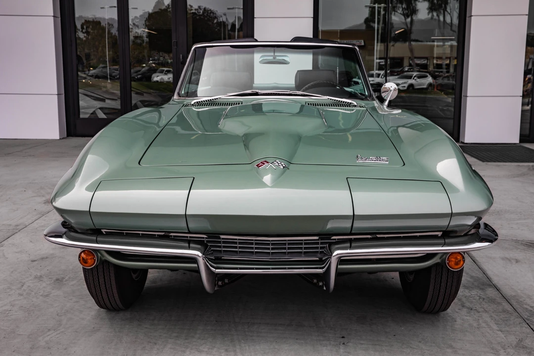 1966 Chevrolet Corvette C2 - Image 9 of 31