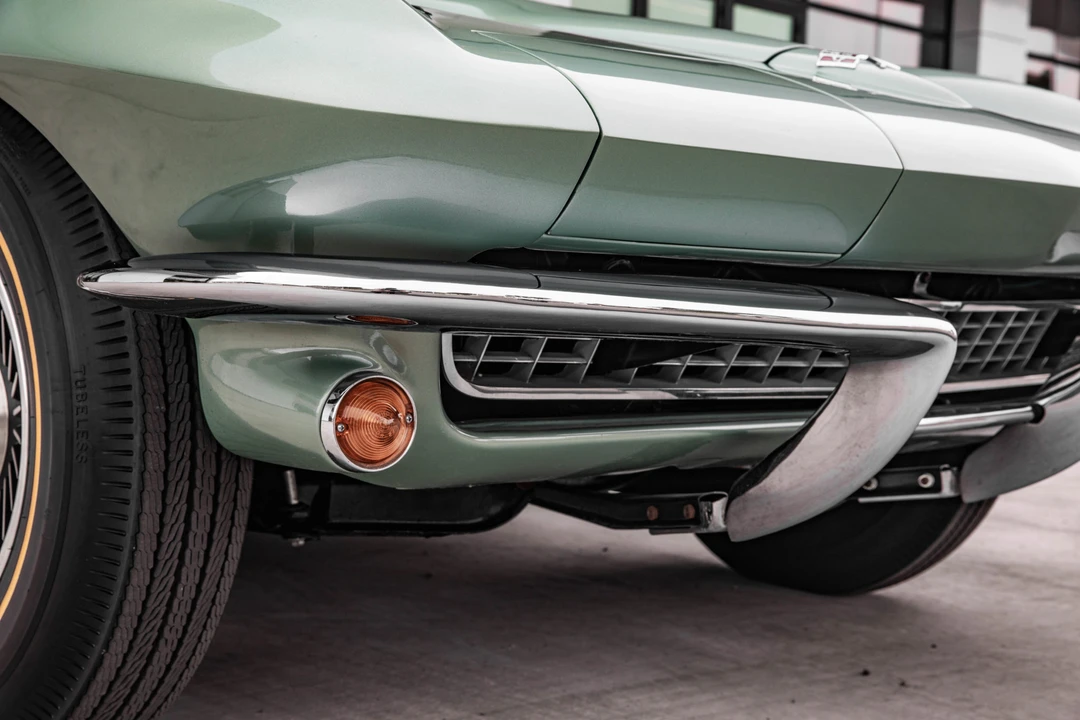 1966 Chevrolet Corvette C2 - Image 12 of 31