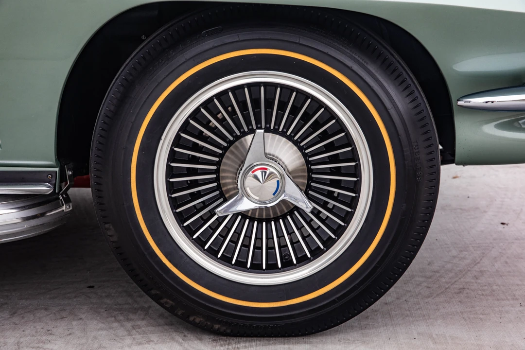 1966 Chevrolet Corvette C2 - Image 29 of 31