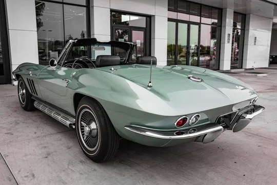 1966 Chevrolet Corvette C2 - Image 3 of 31