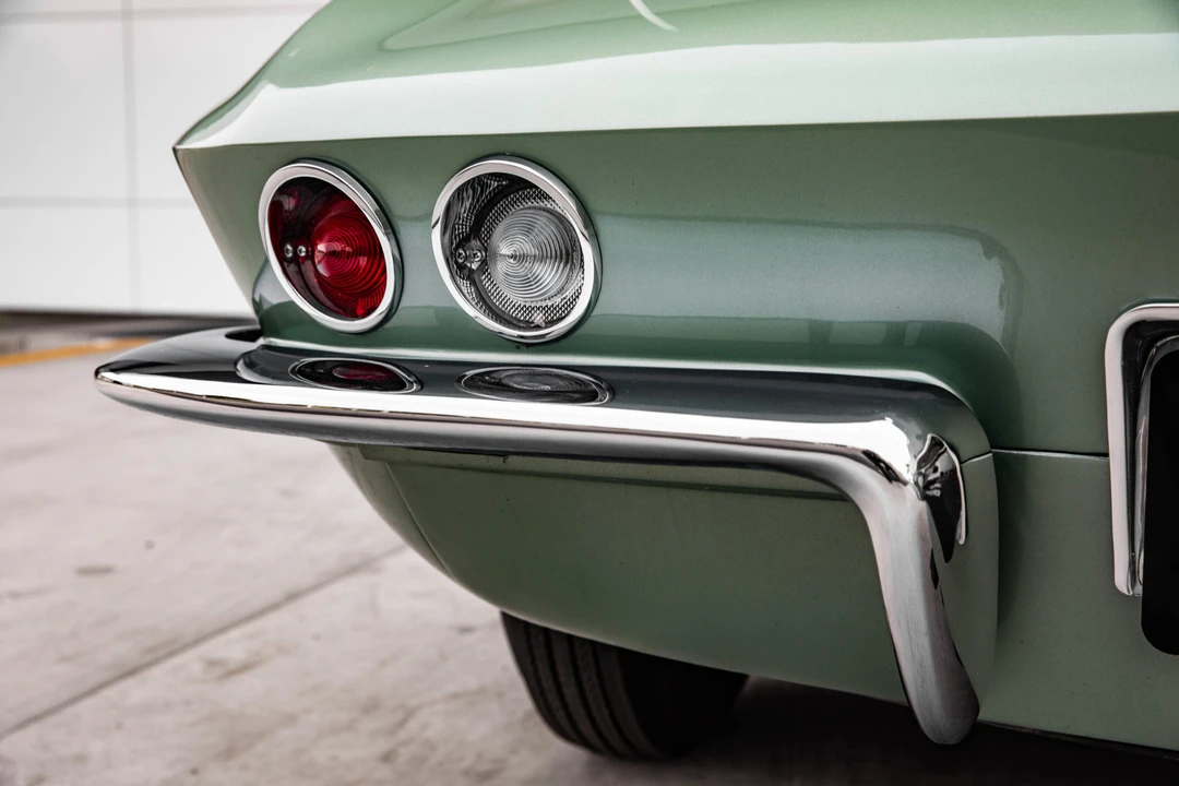 1966 Chevrolet Corvette C2 - Image 19 of 31