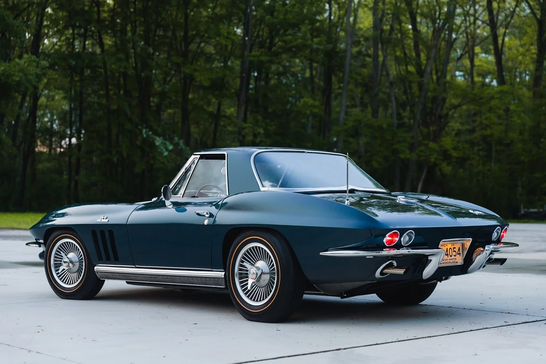 1966 Chevrolet Corvette C2 - Image 5 of 31