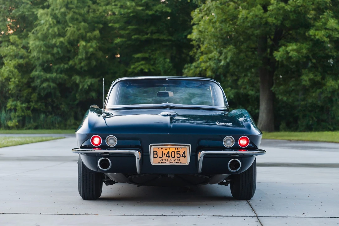 1966 Chevrolet Corvette C2 - Image 6 of 31