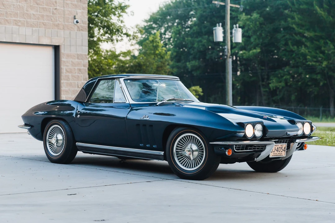 1966 Chevrolet Corvette C2 - Image 9 of 31