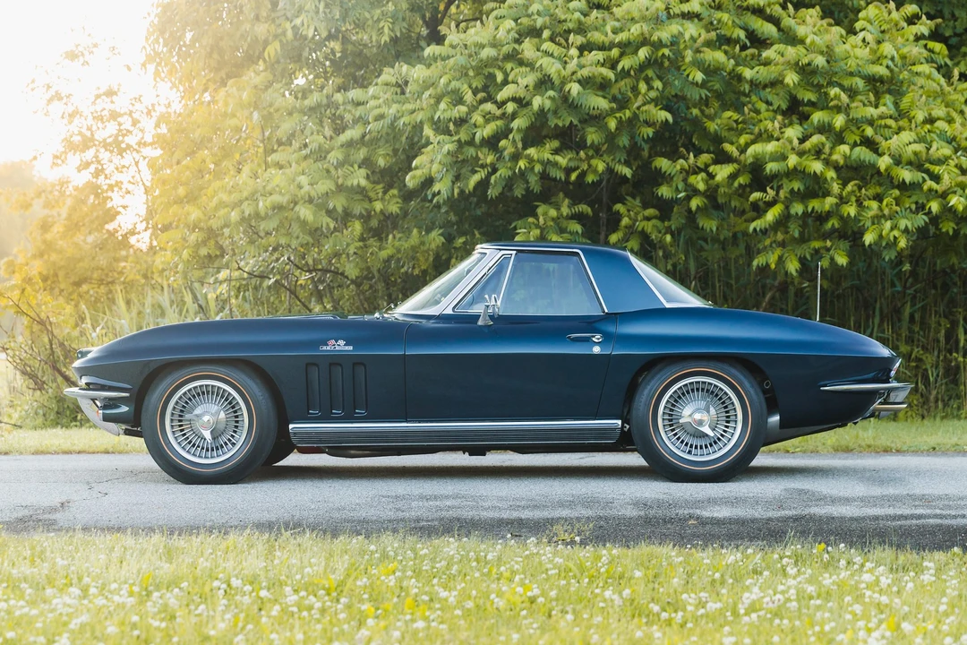 1966 Chevrolet Corvette C2 - Image 11 of 31