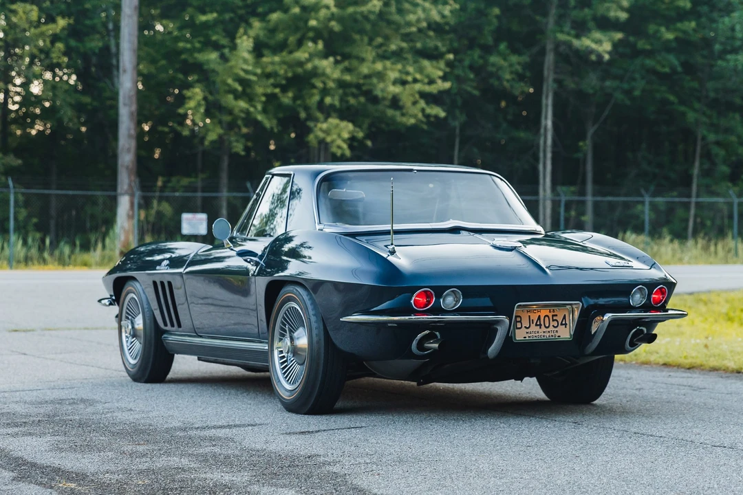 1966 Chevrolet Corvette C2 - Image 12 of 31