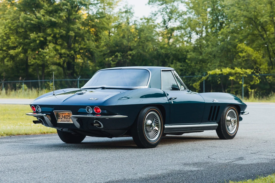 1966 Chevrolet Corvette C2 - Image 14 of 31