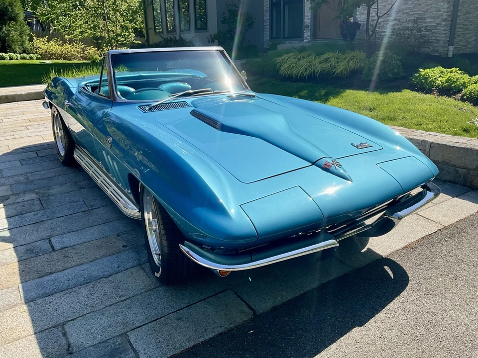 1966 Chevrolet Corvette C2 427 - Image 11 of 31