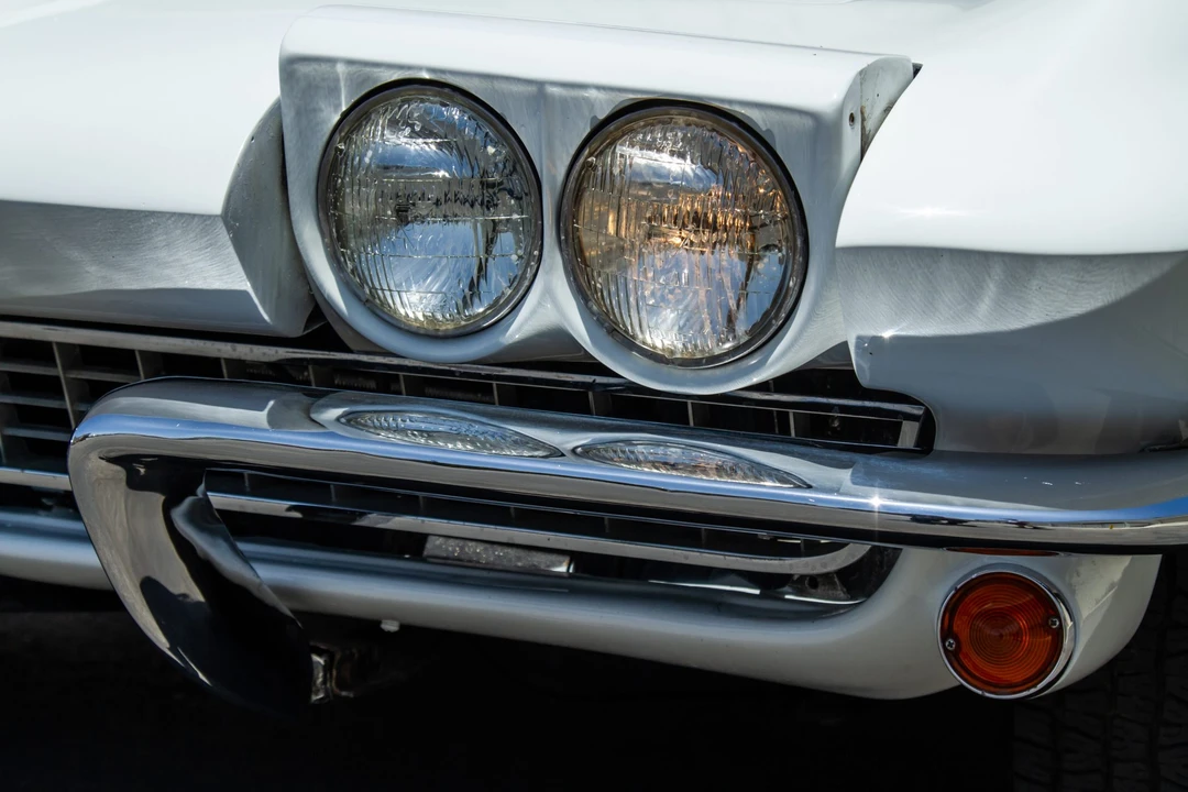 1966 Chevrolet Corvette C2 - Image 10 of 31
