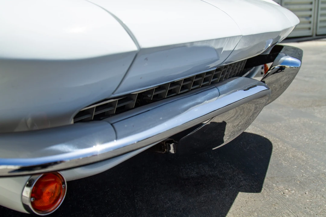 1966 Chevrolet Corvette C2 - Image 15 of 31