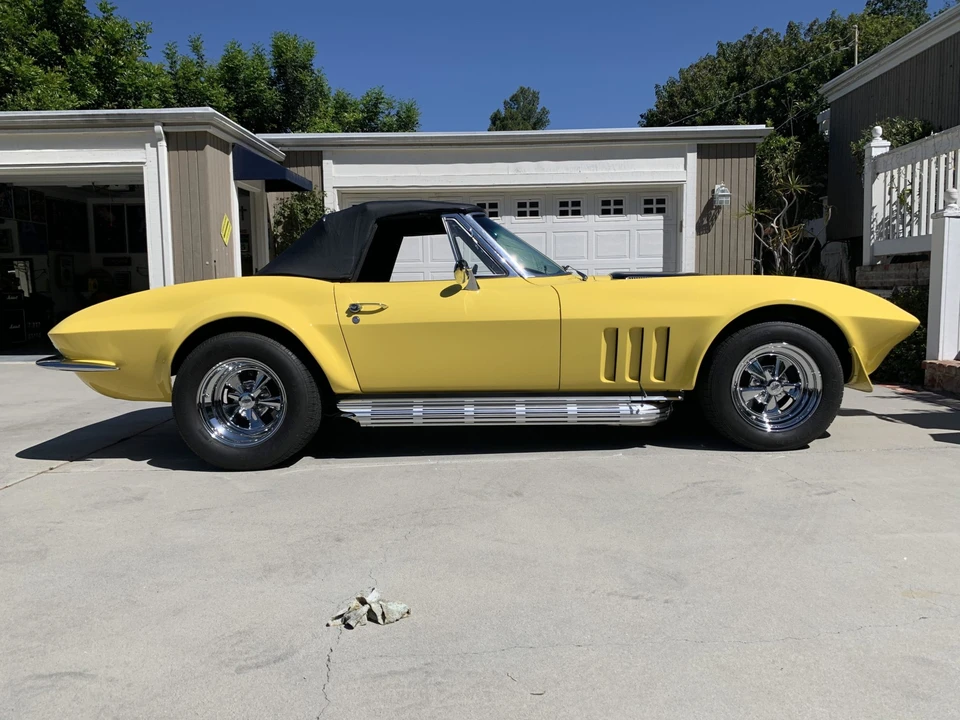 1966 Chevrolet Corvette C2 - Image 21 of 31