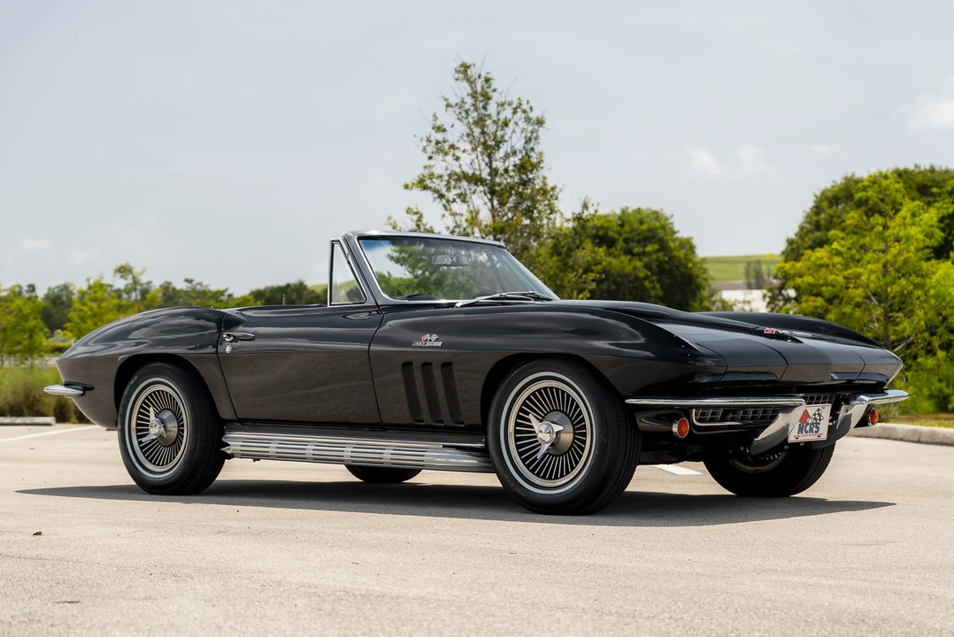 1966 Chevrolet Corvette C2 427 - Image 13 of 31