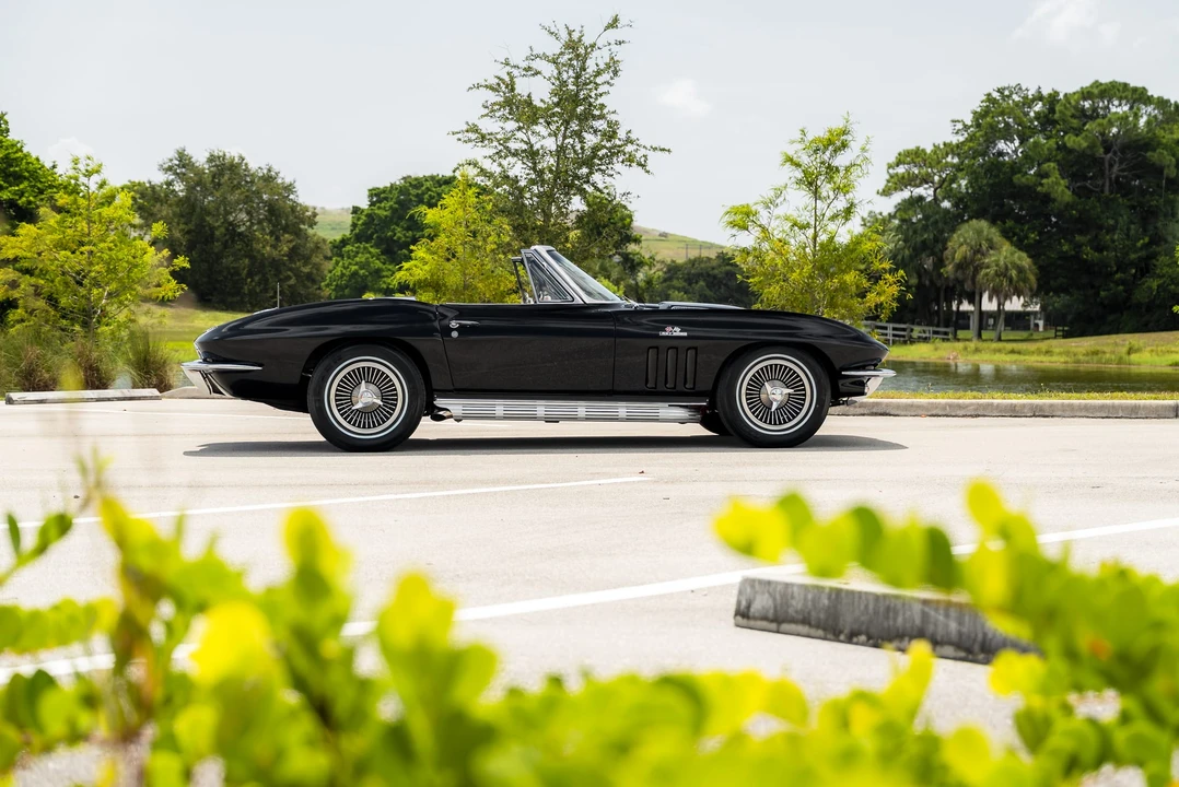 1966 Chevrolet Corvette C2 427 - Image 10 of 31