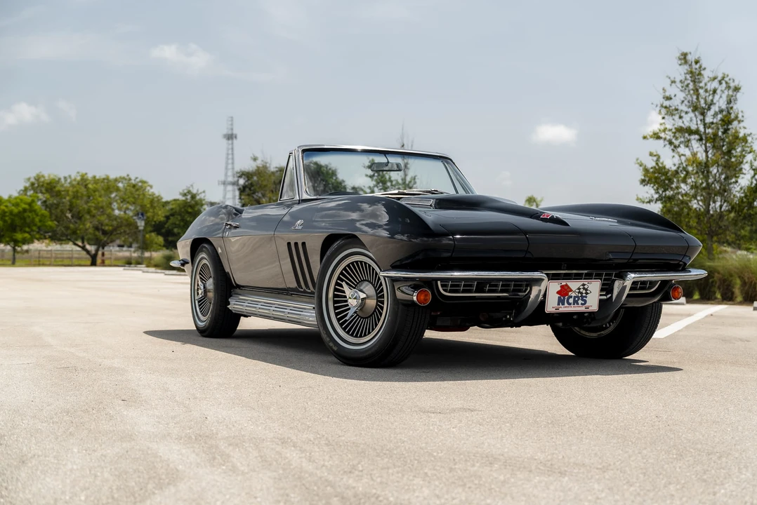 1966 Chevrolet Corvette C2 427 - Image 17 of 31