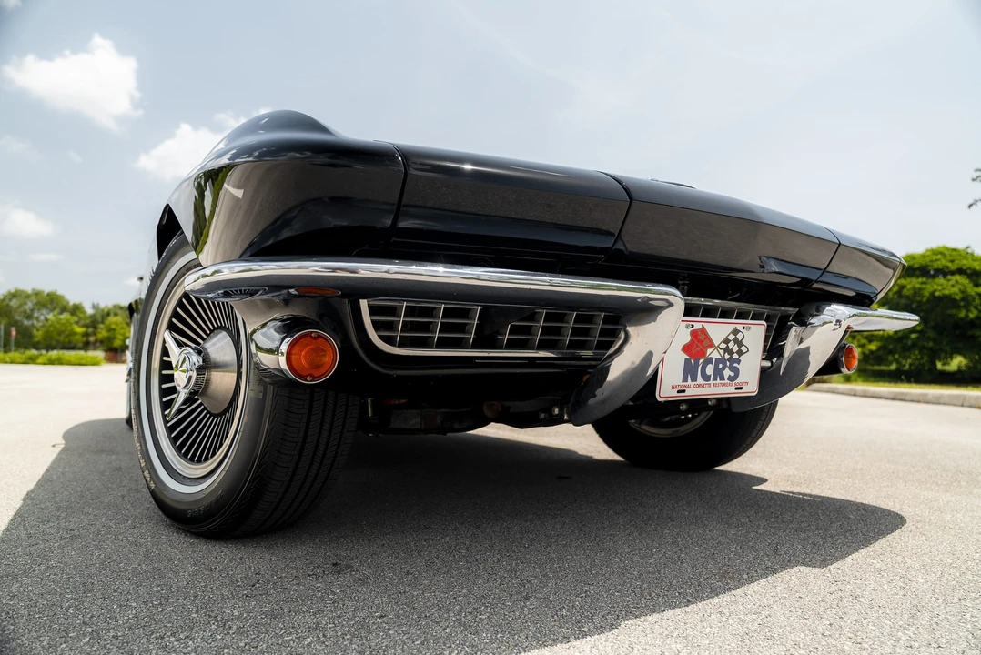 1966 Chevrolet Corvette C2 427 - Image 20 of 31