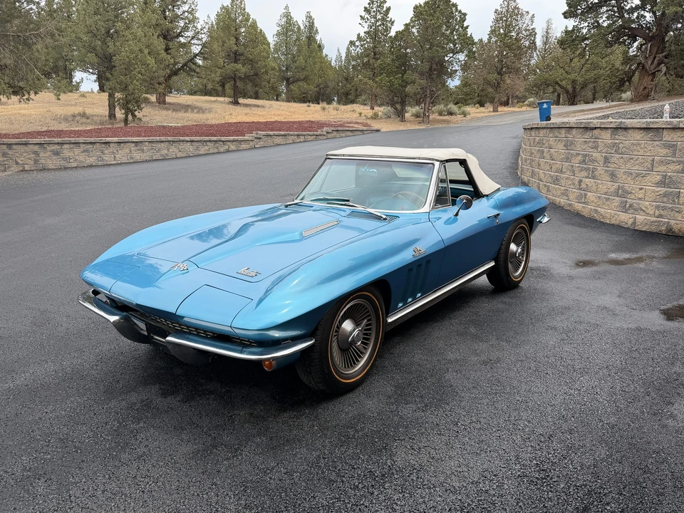1966 Chevrolet Corvette C2 427 - Image 10 of 31