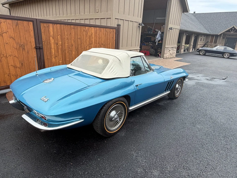 1966 Chevrolet Corvette C2 427 - Image 16 of 31