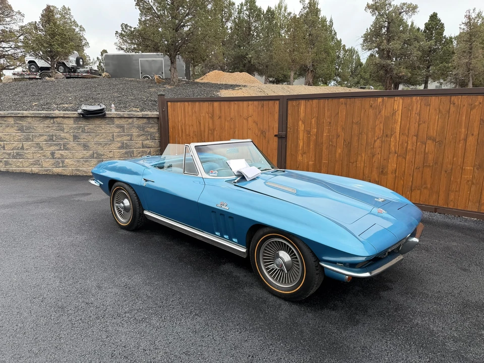1966 Chevrolet Corvette C2 427 - Image 8 of 31