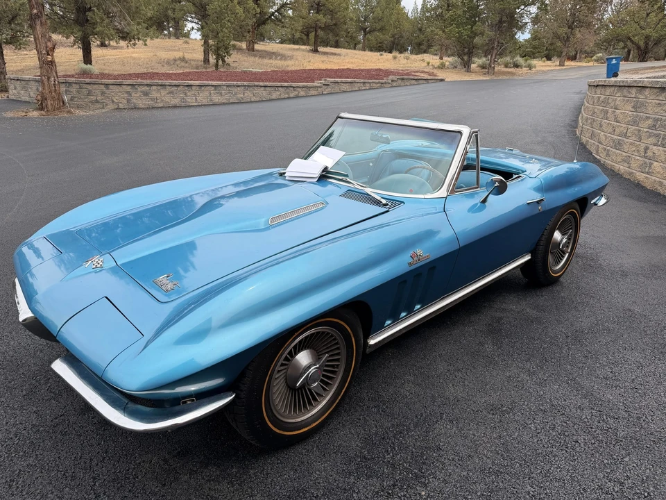 1966 Chevrolet Corvette C2 427 - Image 2 of 31