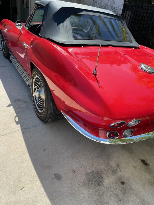 1966 Chevrolet Corvette C2 - Image 19 of 31