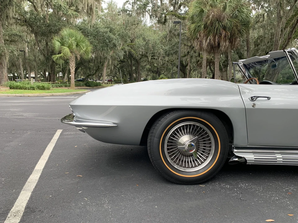 1966 Chevrolet Corvette C2 - Image 19 of 31