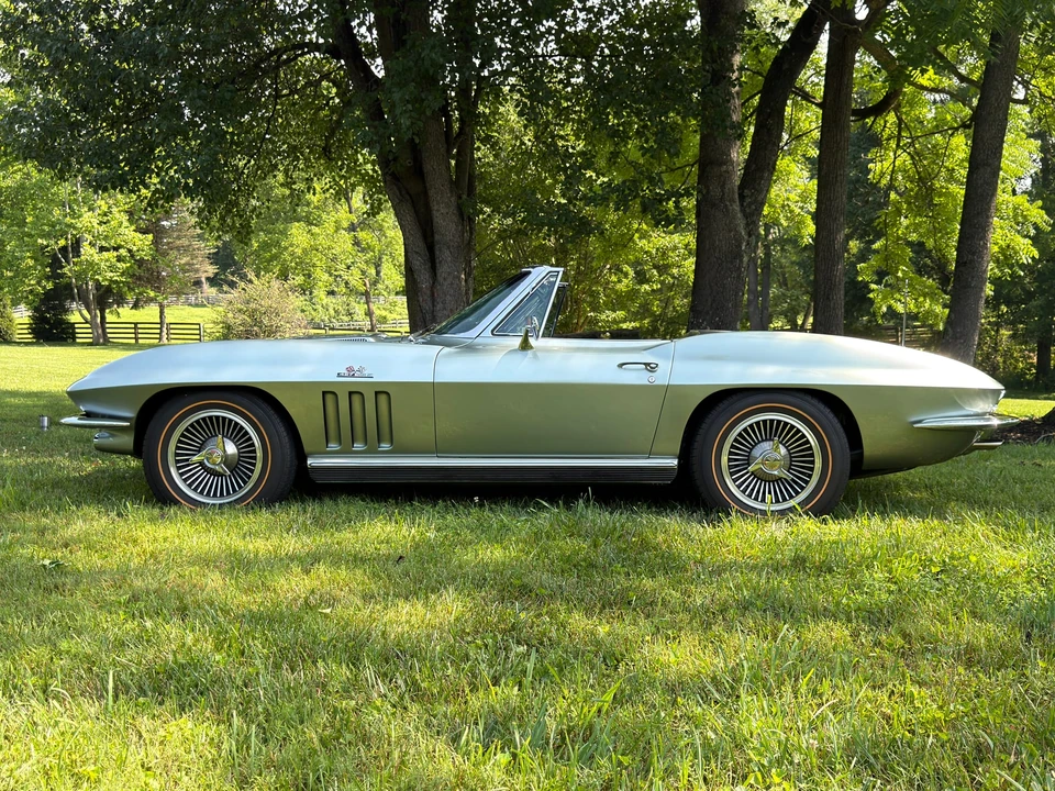1966 Chevrolet Corvette C2 427 - Image 22 of 31