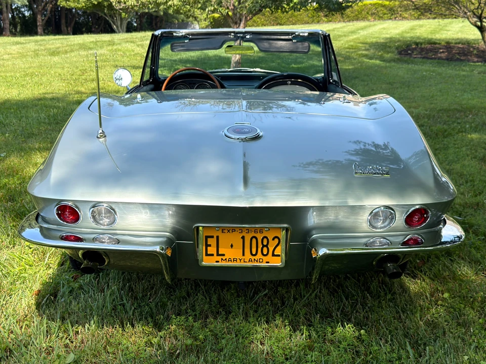 1966 Chevrolet Corvette C2 427 - Image 16 of 31