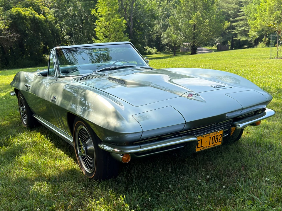 1966 Chevrolet Corvette C2 427 - Image 6 of 31