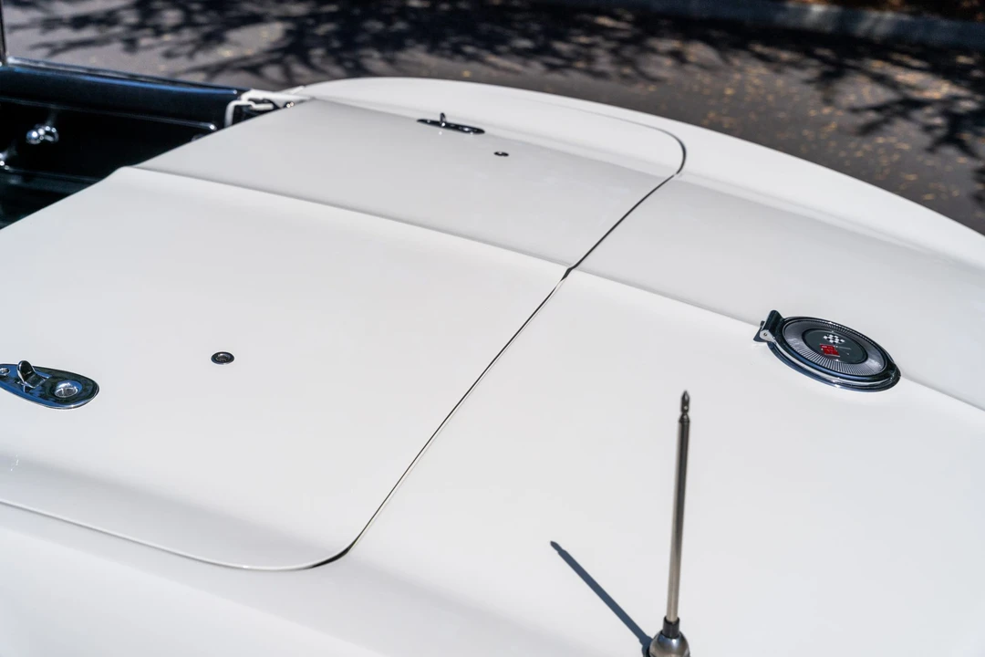 1966 Chevrolet Corvette C2 427 - Image 22 of 31