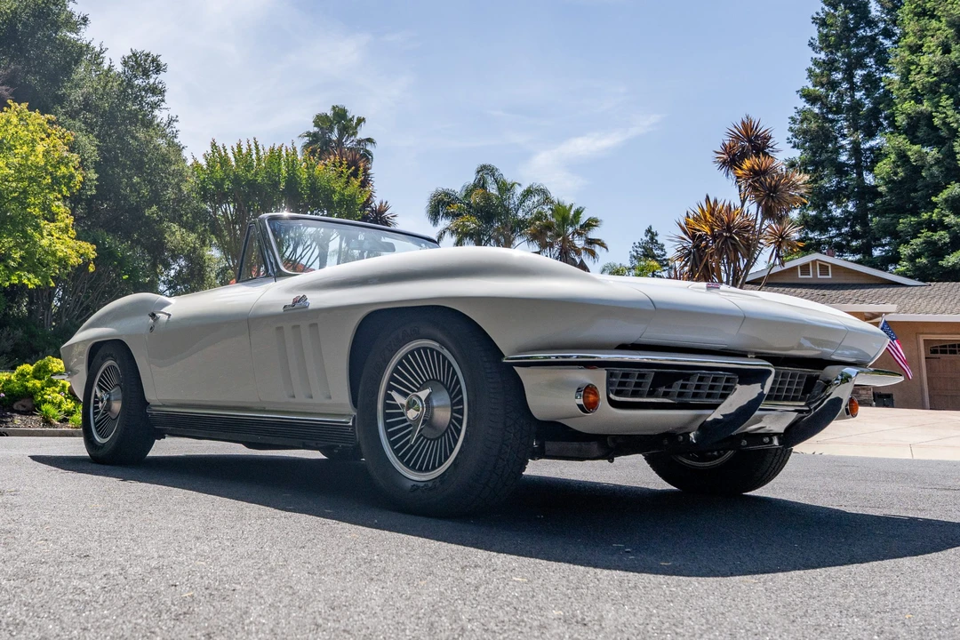 1966 Chevrolet Corvette C2 427 - Image 6 of 31
