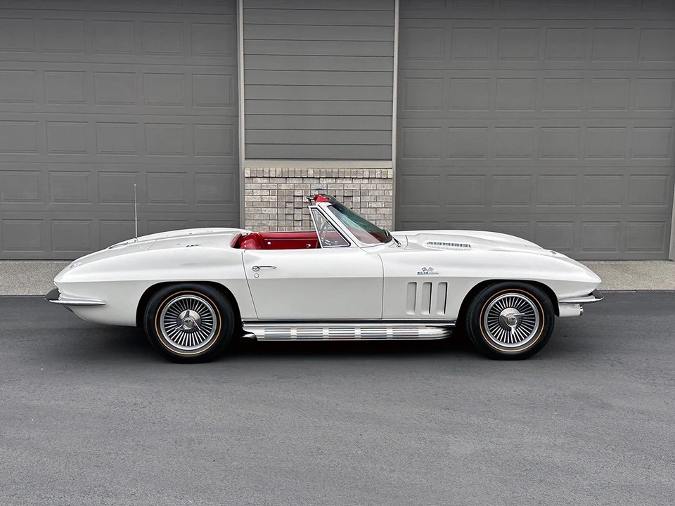 1966 Chevrolet Corvette C2 427 - Image 12 of 31