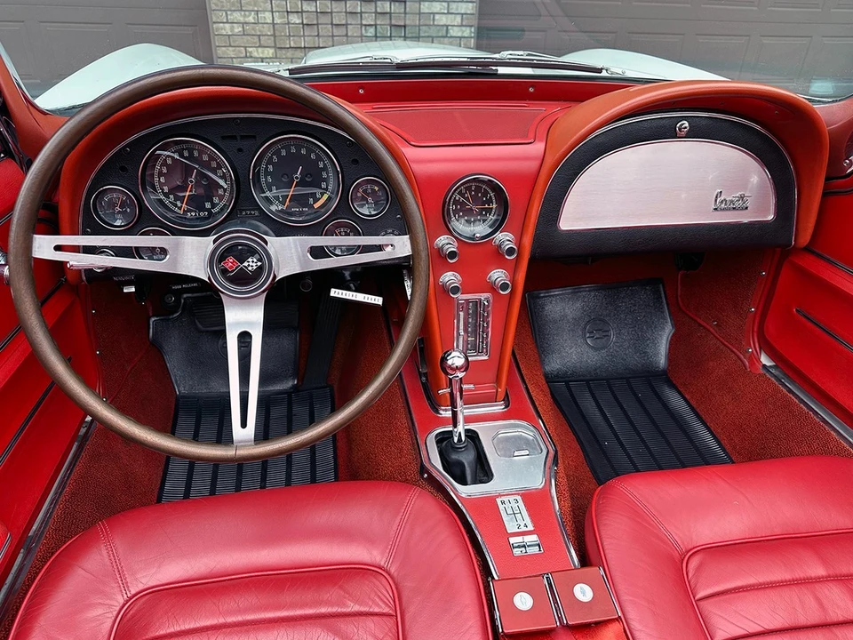 1966 Chevrolet Corvette C2 427 - Image 27 of 31