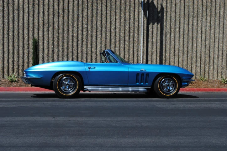 1966 Chevrolet Corvette C2 - Image 30 of 31